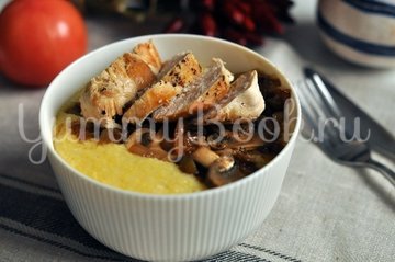 Кукурузная каша с курицей и грибами - шаг 9