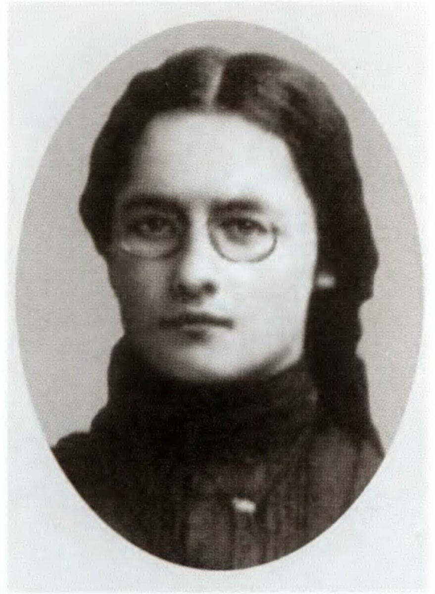 Мария Константиновна Циолковская - Костина.