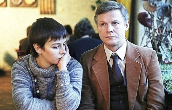 За кадром «Зимней вишни»: Как Елена Сафонова повторила судьбу своей героини За кадром «Зимней вишни»: Как Елена Сафонова повторила судьбу своей героини