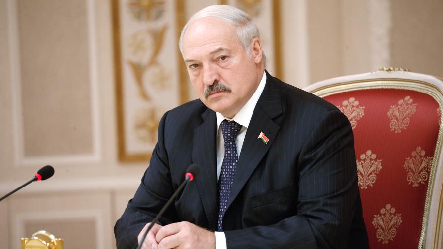 ВАРВАРЫ И ВАССАЛЫ: ЛУКАШЕНКО СНОВА НАБРОСИЛСЯ НА РОССИЮ
