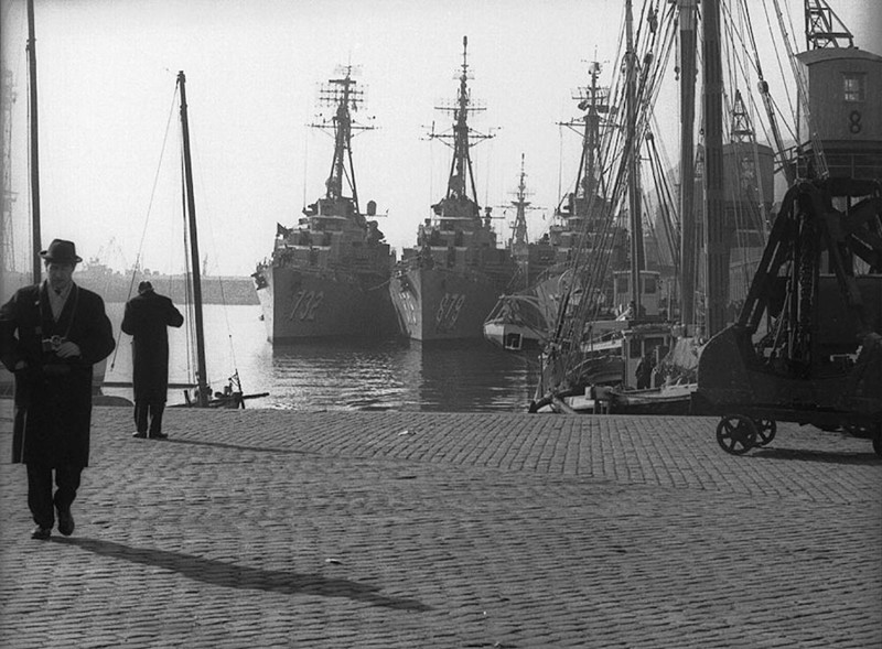 Тайна конверта с негативами классики фотографии, ностальгия, уличная фотография