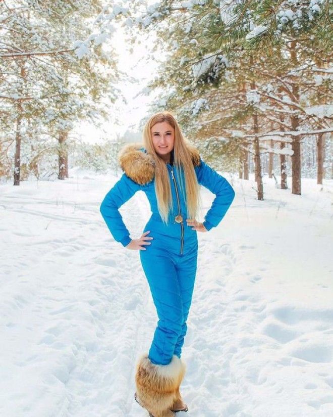 Новая мода на женские пуховики в сезоне осеньзима