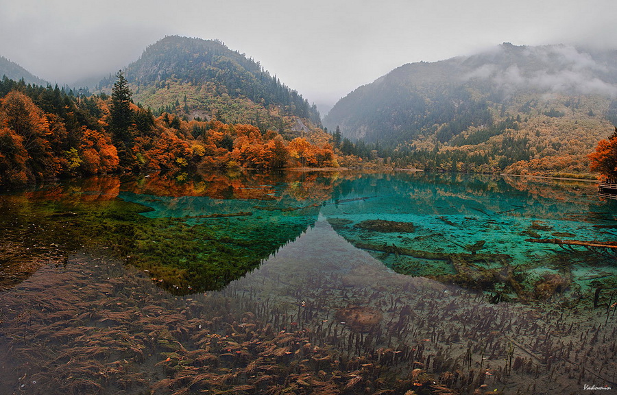 NewPix.ru - Озеро Пяти Цветков в Цзючжайгоу