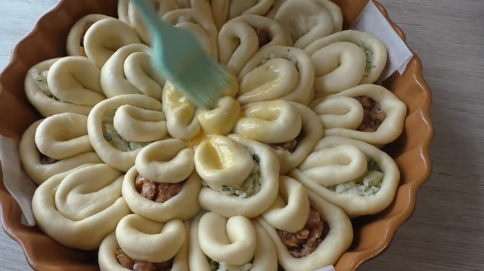 Пирог с очень вкусной начинкой (по мнению автора) Пирог, Начинка для пирога, Выпечка, Приготовление, Рецепт, Другая кухня, Видео, Длиннопост, Кулинария