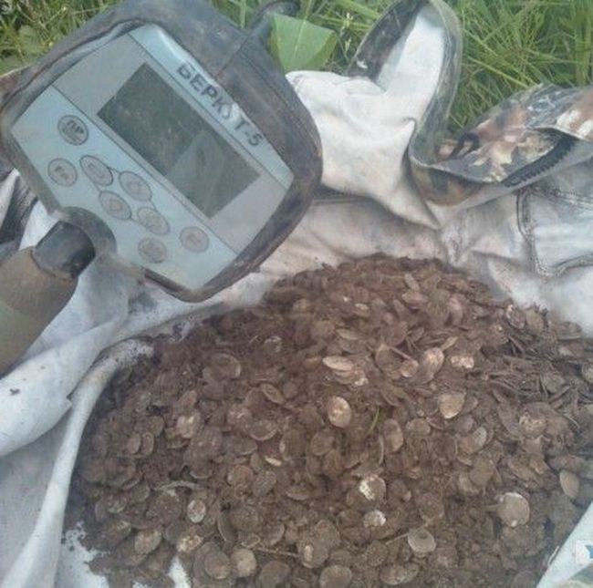 клад, монеты, находка