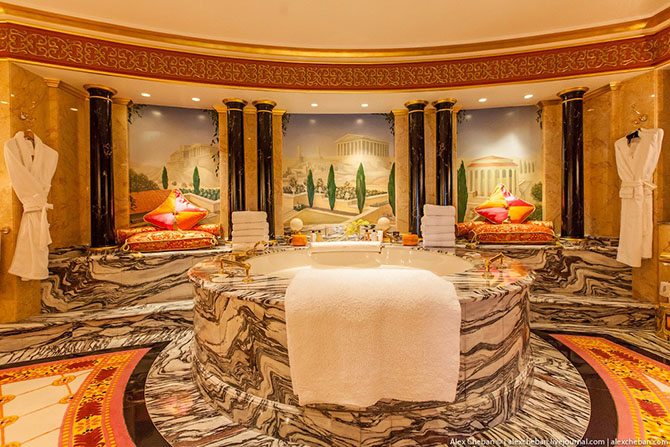 Как выглядит самый дорогой номер в семизвездочном отеле Дубая