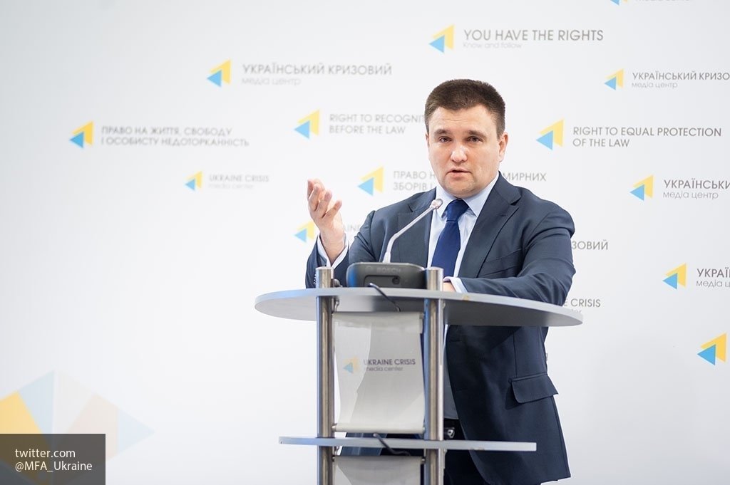 Украина призвала Венгрию присоединиться к «сдерживанию» России Украина призвала Венгрию присоединиться к «сдерживанию» России