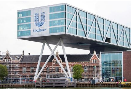 Unilever headquarters in Rotterdam, Netherlands August 21, 2018. REUTERS/Piroschka van de Wouw Unilever headquarters in Rotterdam, Netherlands August 21, 2018. REUTERS/Piroschka van de Wouw