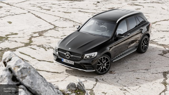 В Китае стартовали продажи удлиненного кроссовера Mercedes-Benz GLC-L