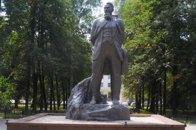 Тропами истории. Как Игорь Курчатов спас СССР от атомного удара Тропами истории. Как Игорь Курчатов спас СССР от атомного удара