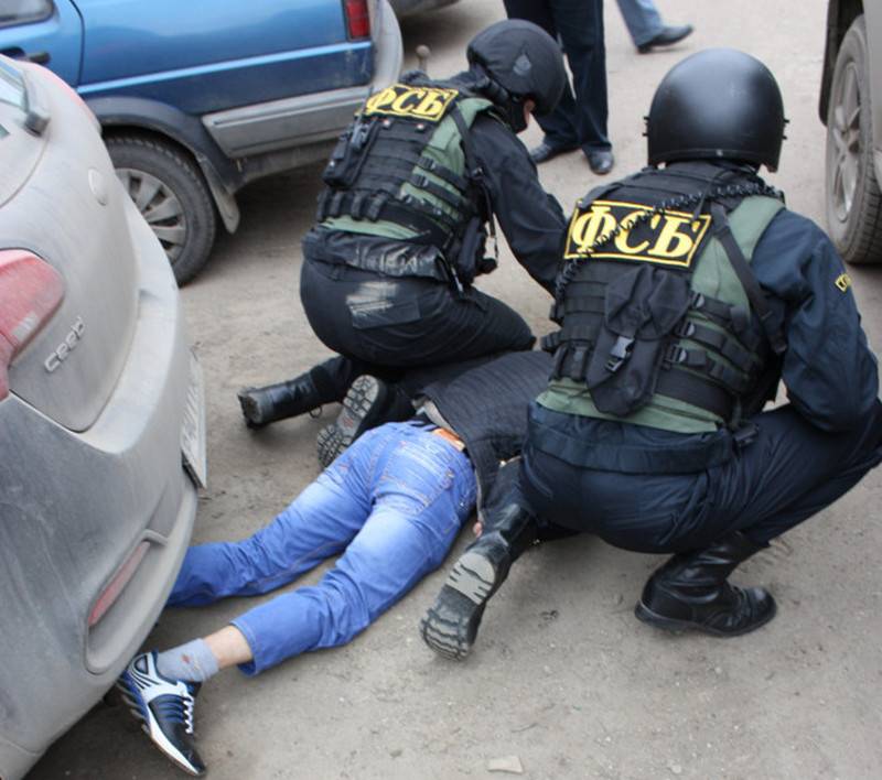 Еще трое. В Ростовской области "вскрыли" ячейку ИГИЛ*