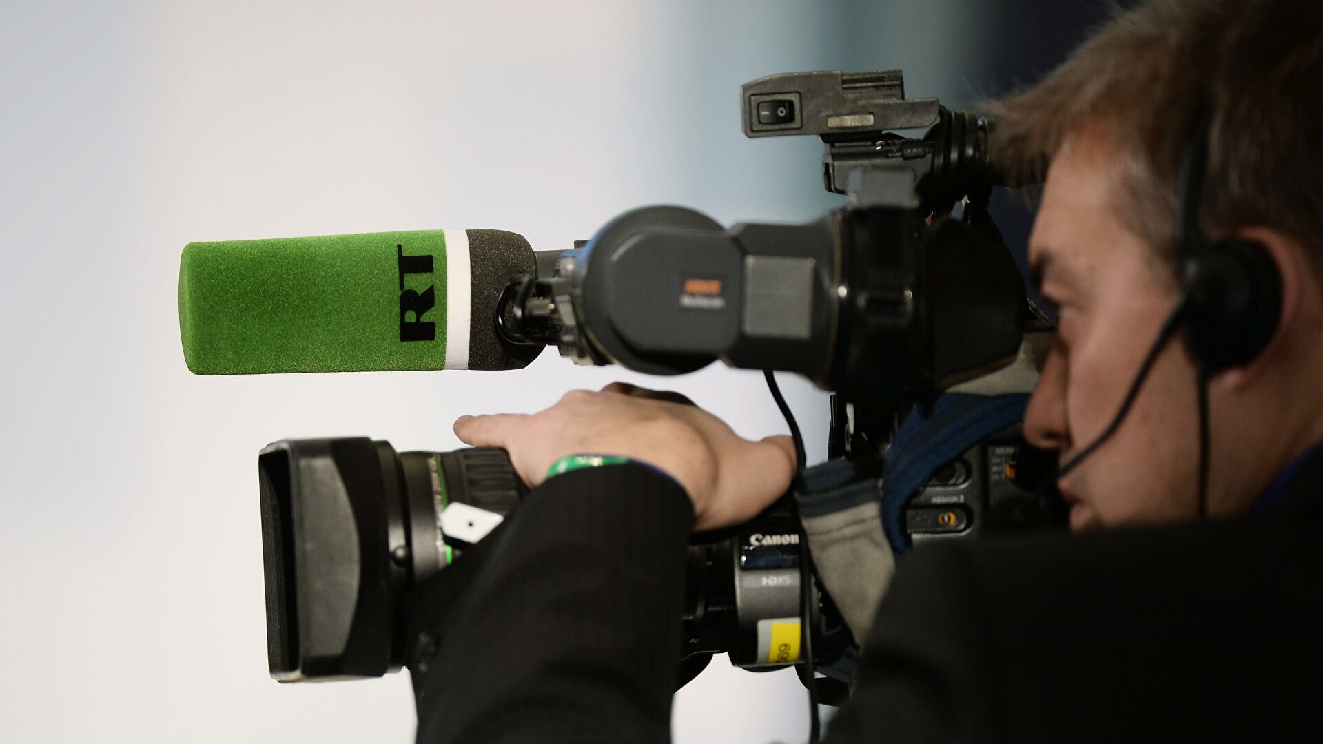 Оператор RT Оператор RT - РИА Новости, 1920, 16.12.2021