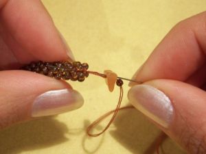 лариат из бисера мастер класс3