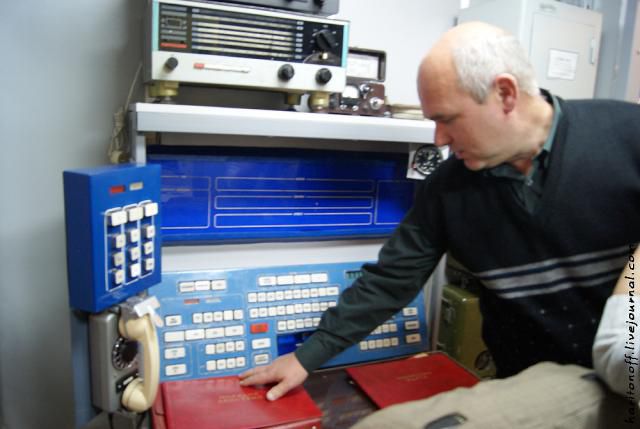 поезд, оружие, экскурсия