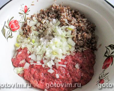 Фотографии рецепта Биточки из куриного фарша с гречкой и сыром в мультиварке, 01 Биточки из куриного фарша с гречкой и сыром в мультиварке