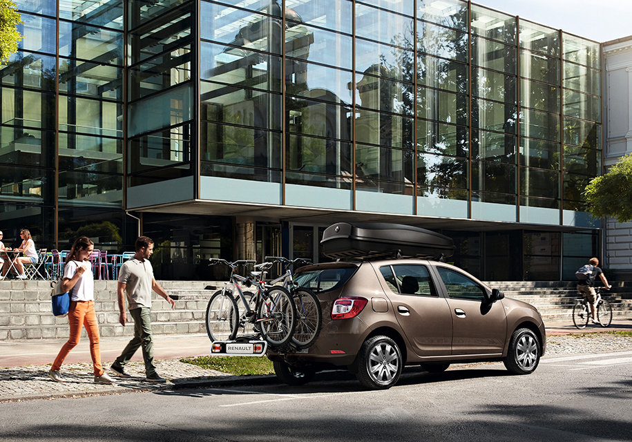 Renault обновила российские Logan и Sandero Renault обновила российские Logan и Sandero