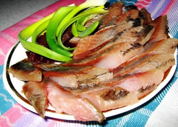 Отменная закуска! Малосольная и вкусная сельдь под горчичным соусом