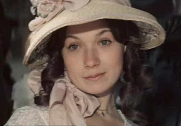 Елена Коренева в фильме *Ася*, 1977 | Фото: kino-teatr.ru Елена Коренева в фильме *Ася*, 1977 | Фото: kino-teatr.ru