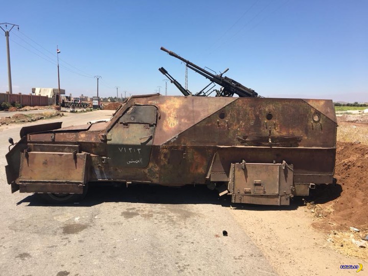 Заслуженный старичок БТР-152 Заслуженный старичок БТР-152