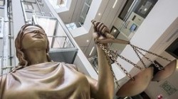 ВС уточнит свою позицию по экстремизму в соцсетях