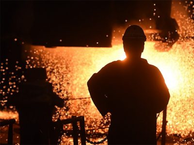 Канада введет дополнительные пошлины на импорт стали Канада введет дополнительные пошлины на импорт стали