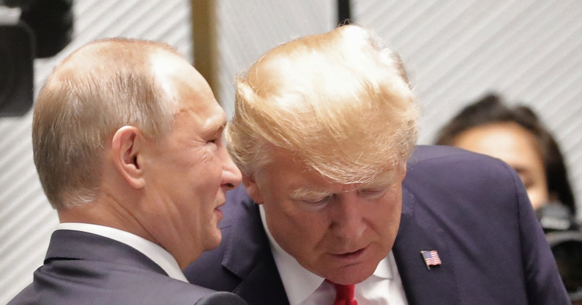 Путин и Трамп встретятся 10 июля Путин и Трамп встретятся 10 июля