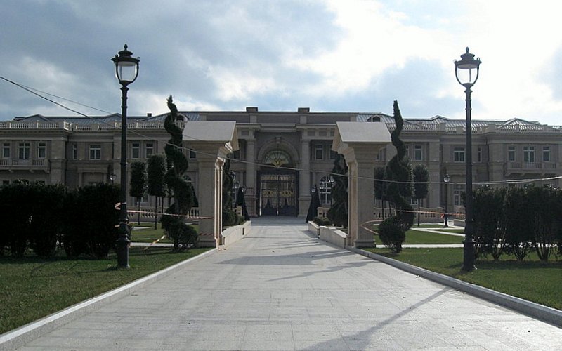 Самая роскошная дача России Самая роскошная дача России
(22 фото)