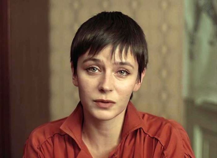 За кадром «Зимней вишни»: Как Елена Сафонова повторила судьбу своей героини За кадром «Зимней вишни»: Как Елена Сафонова повторила судьбу своей героини