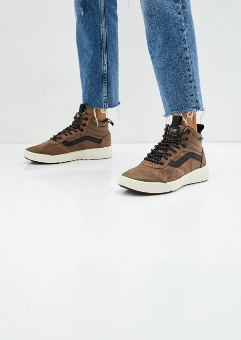 Vans UA ULTRARANGE HI (Lamoda), 9299 рублей Vans UA ULTRARANGE HI (Lamoda), 9299 рублей