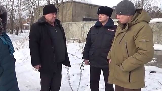 Видео следственных действий с серийным насильником, задержанным под Иркутском