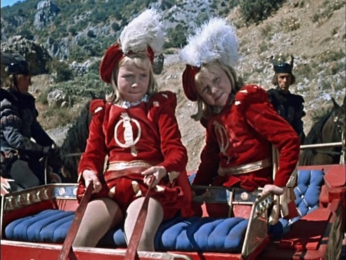 Кадр из фильма *Королевство кривых зеркал*, 1963 | Фото: rudb.org Кадр из фильма *Королевство кривых зеркал*, 1963 | Фото: rudb.org