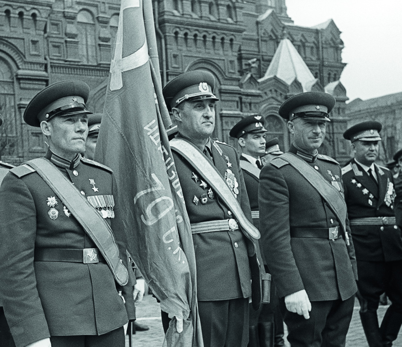 Вот кого надо спрашивать про Парад Победы!