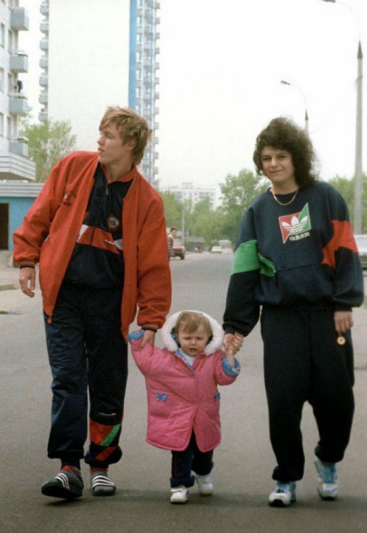Лихие 90-е: 16 суровых снимков о моде, которые заставят посмеяться от души Лихие 90-е: 16 суровых снимков о моде, которые заставят посмеяться от души