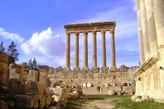 lebanon_baalbek_ruines76____w800