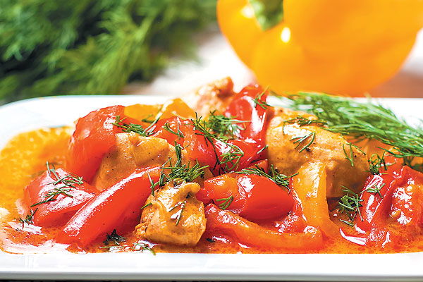 Солянка, гуляш, паприкаш: 8 самых вкусных рецептов мясных блюд Солянка, гуляш, паприкаш: 8 самых вкусных рецептов мясных блюд