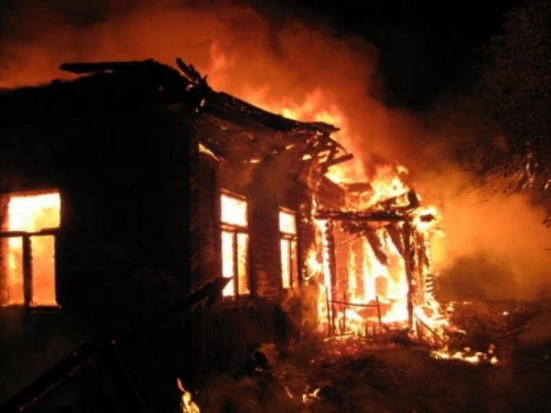 Шаман спас ребенка и бабушку из горящего дома в Улан-Удэ