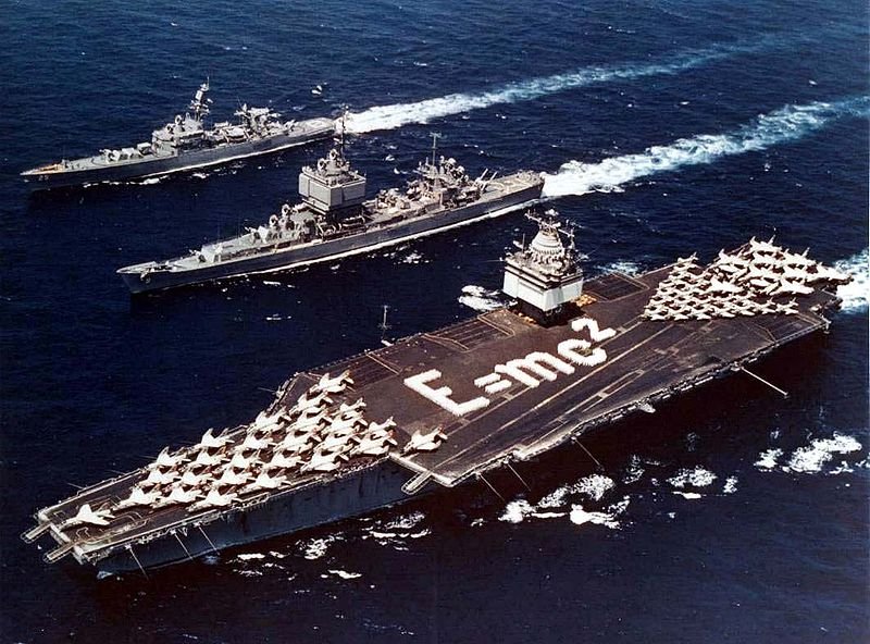 В отсеках Холодной войны. Противостояние ВМФ СССР и ВМС США В отсеках Холодной войны. Противостояние ВМФ СССР и ВМС США