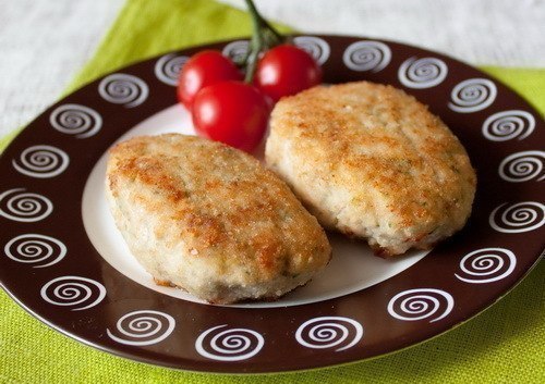 КАБАЧКОВО-КУРИНЫЕ КОТЛЕТЫ