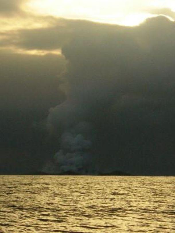 Когда моряки поняли, что именно они увидели, было уже слишком опасно Когда моряки поняли, что именно они увидели, было уже слишком опасно