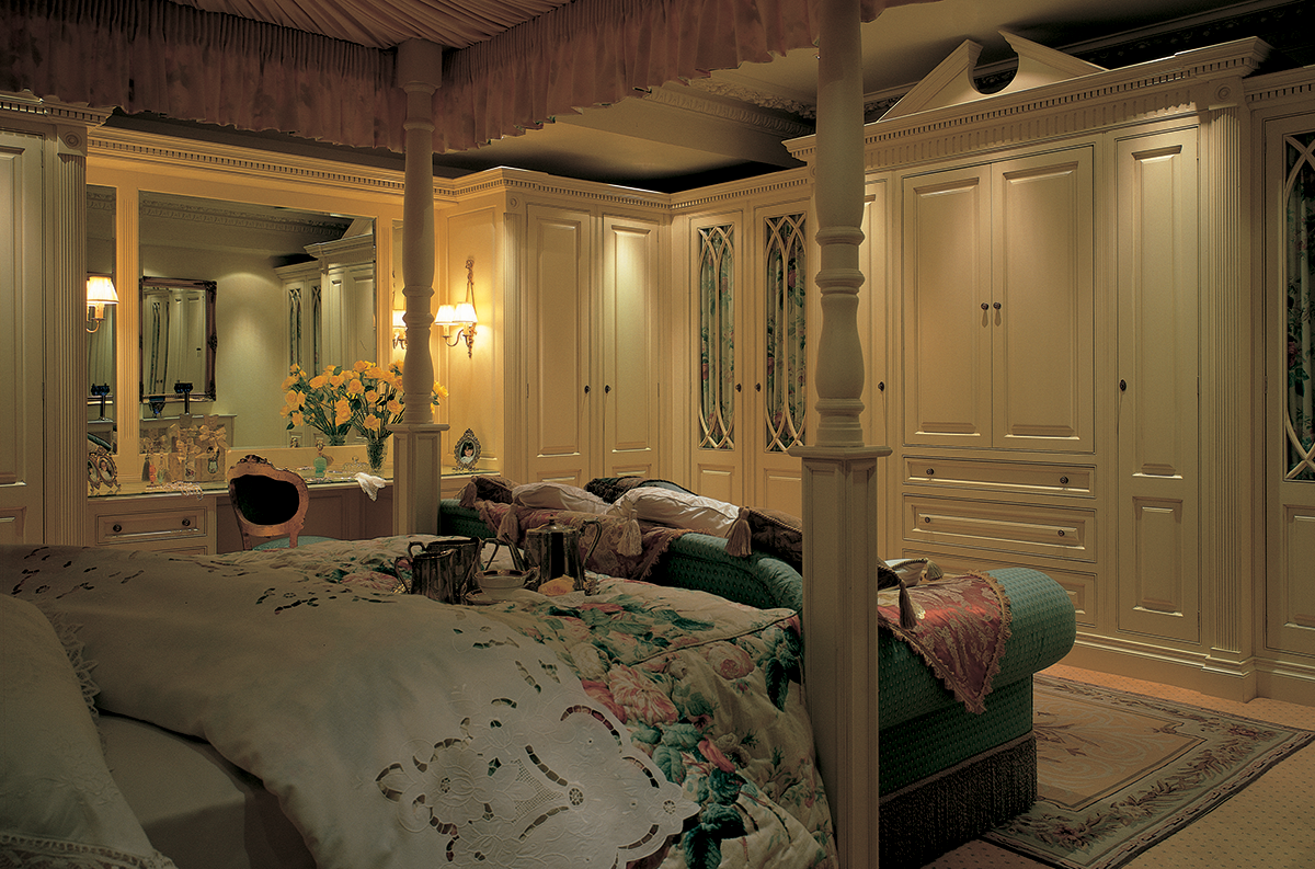 Victorian bedroom in cream - на 360.ru: цены, описание, характеристики, где купить в Москве.