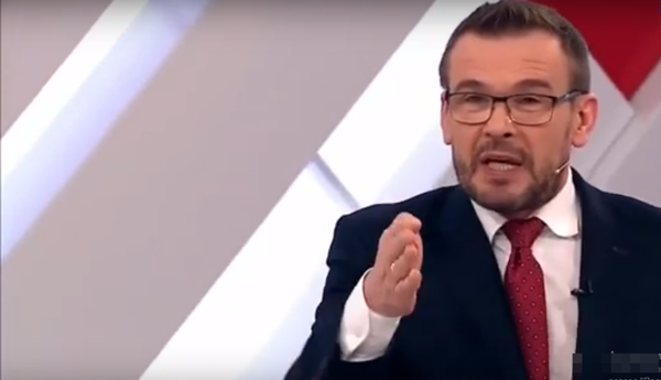 «Интересно, вы через десять лет будите поносить нынешнюю власть так же, как сейчас Ельцинскую?» - Вакаров Соловьеву «Интересно, вы через десять лет будите поносить нынешнюю власть так же, как сейчас Ельцинскую?» - Вакаров Соловьеву