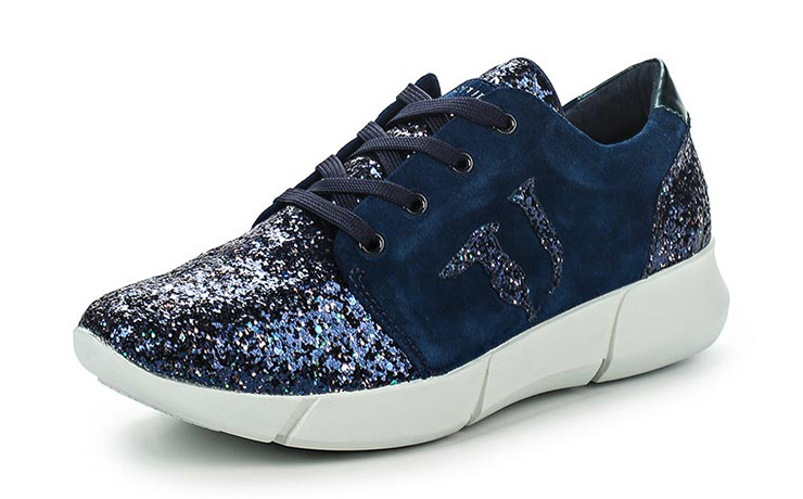 Trussardi Jeans (Lamoda.ru), 14 899 руб. Trussardi Jeans (Lamoda.ru), 14 899 руб.