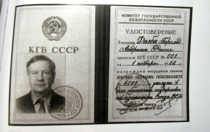 Ким Филби – глава «великолепной пятерки», просочившейся в MI5, MI6, Министерство иностранных дел и Военное министерство./Фото: defendingrussia.ru Ким Филби – глава «великолепной пятерки», просочившейся в MI5, MI6, Министерство иностранных дел и Военное министерство./Фото: defendingrussia.ru