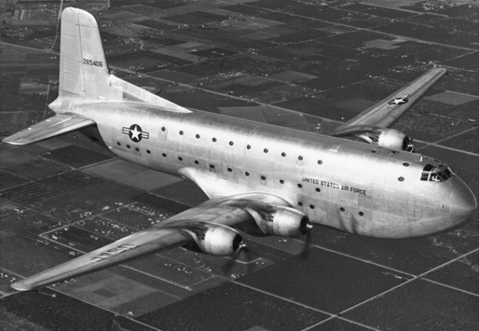 Тяжелый самолет С-124./Фото: boeingisback.com Тяжелый самолет С-124./Фото: boeingisback.com