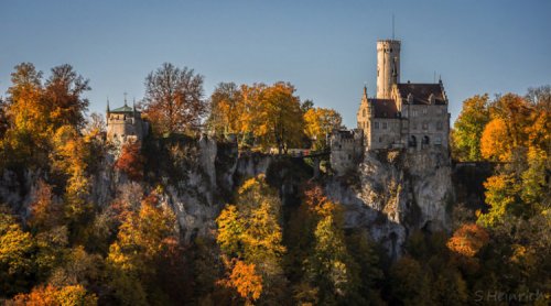 Очаровательный замок Лихтенштайн: сказочное место в реальной жизни (12 фото)