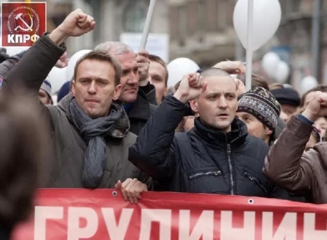 Чем вы недовольны, революционеры? Что у вас Путин украл? Чем вы недовольны, революционеры? Что у вас Путин украл?