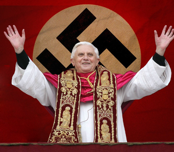 Папа Римский - нацистский преступник!