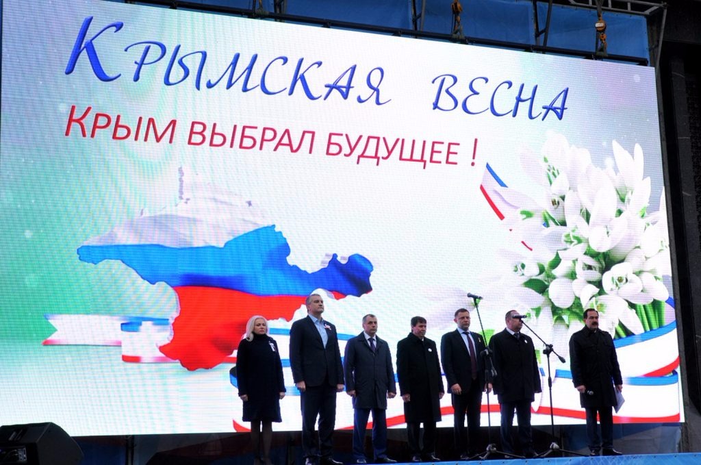 Захарченко заявил, что Донбасс скоро будет русским и анонсировал сухопутный коридор в Крым Захарченко заявил, что Донбасс скоро будет русским и анонсировал сухопутный коридор в Крым