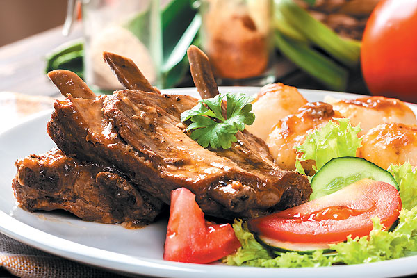 Солянка, гуляш, паприкаш: 8 самых вкусных рецептов мясных блюд Солянка, гуляш, паприкаш: 8 самых вкусных рецептов мясных блюд