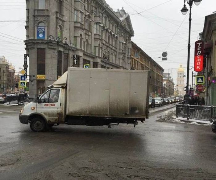 Автомобильный юмор (43 фото)
